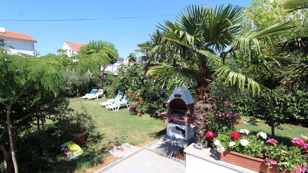 Studio In Vantacici/Insel Krk 14419 ภายนอก รูปภาพ