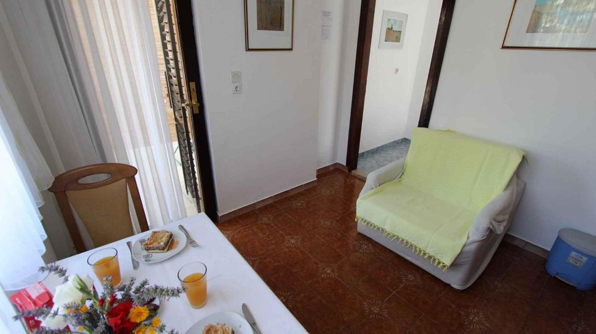 Studio In Vantacici/Insel Krk 14419 ภายนอก รูปภาพ